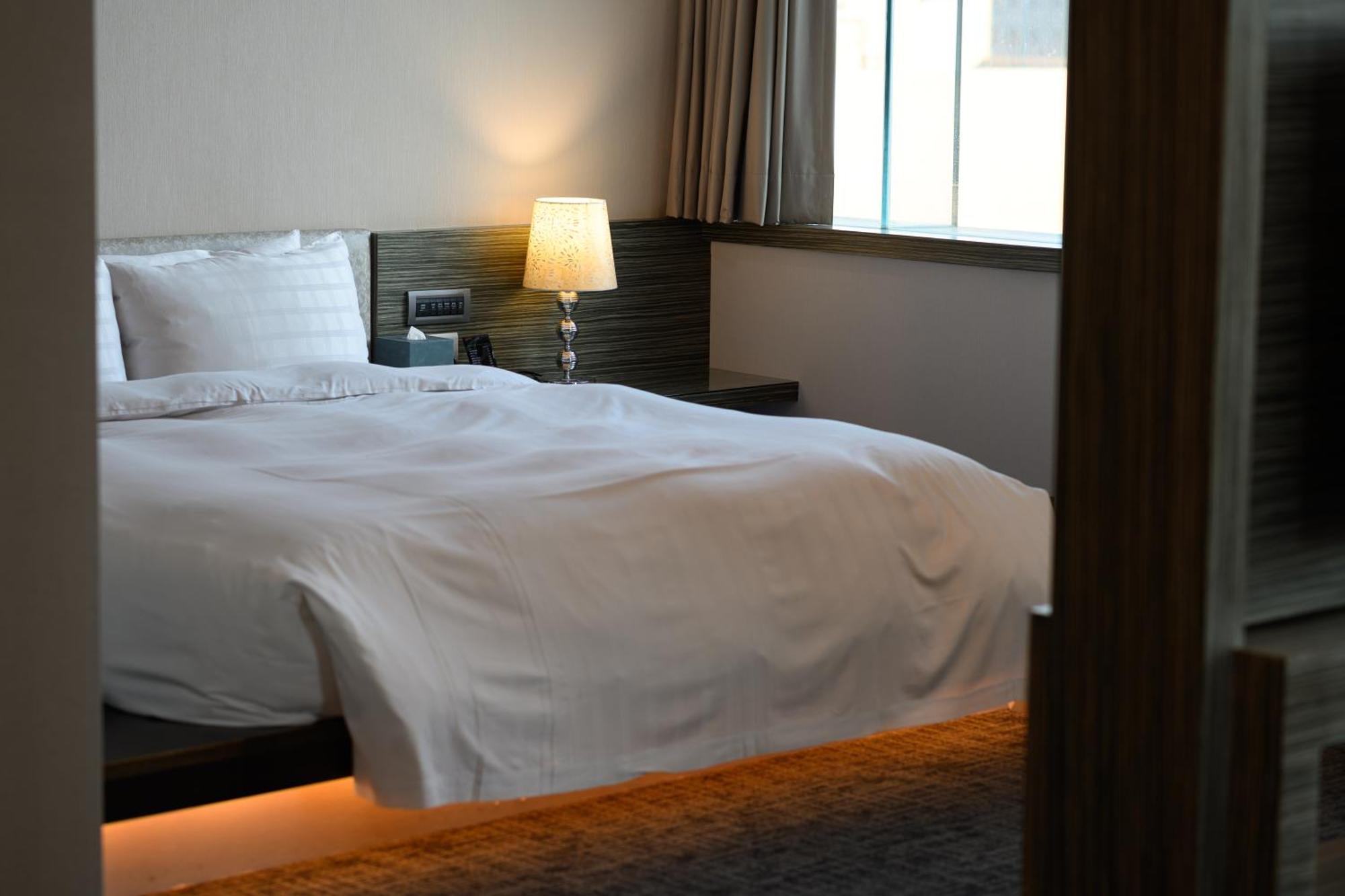 เดอะลอฟท์ โฮเต็ล Hotel ไทเป ภายนอก รูปภาพ